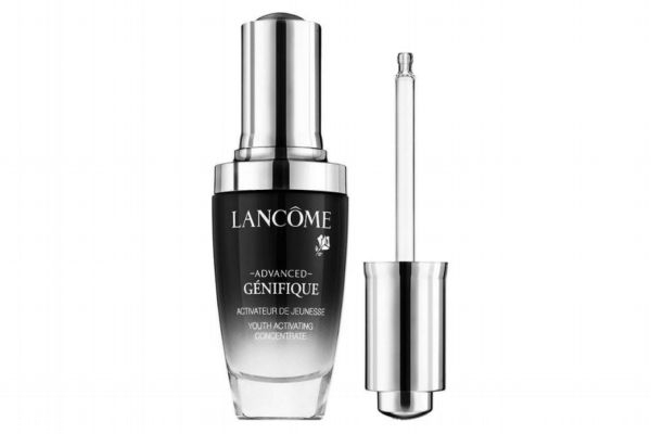 肌底液和精華液的使用區(qū)別 肌底液使用步驟 肌底液和精華液的使用區(qū)別 肌底液使用步驟