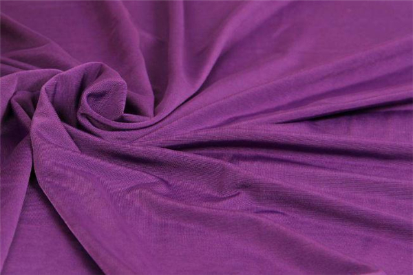 冰絲面料怎么洗 用中性洗滌劑 冰絲面料怎么洗 用中性洗滌劑