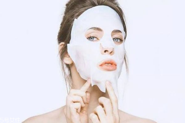 補(bǔ)水自制面膜有哪些 如何自制補(bǔ)水面膜 補(bǔ)水自制面膜有哪些 如何自制補(bǔ)水面膜