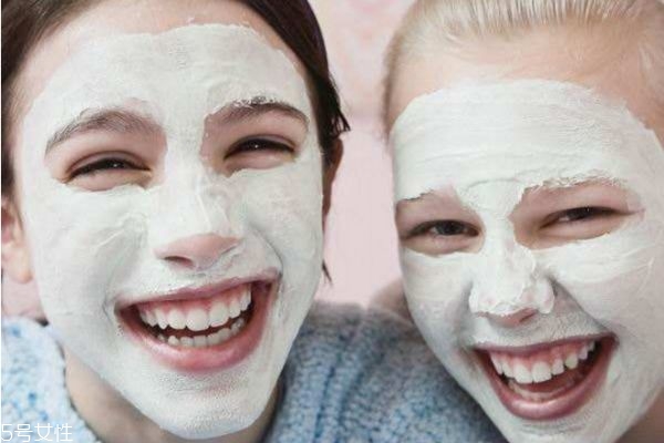 孕婦臉干自制補(bǔ)水面膜 孕婦也可以用的面膜 孕婦臉干自制補(bǔ)水面膜 孕婦也可以用的面膜