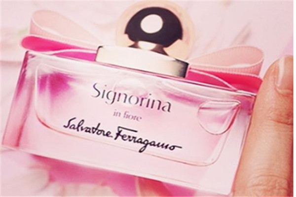 櫻花香水適合什么年齡 櫻花香水哪個(gè)牌子好