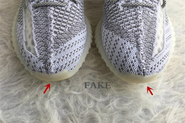 yeezy 350滿天星真假對(duì)比 鑒定方法看這里 yeezy 350滿天星真假對(duì)比 鑒定方法看這里