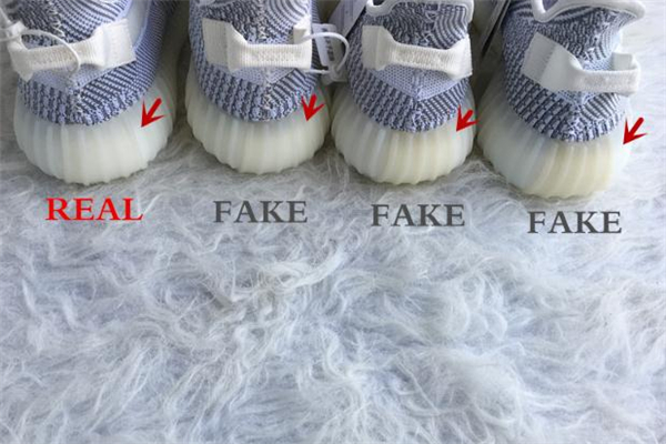 yeezy 350滿天星真假對(duì)比 鑒定方法看這里 yeezy 350滿天星真假對(duì)比 鑒定方法看這里