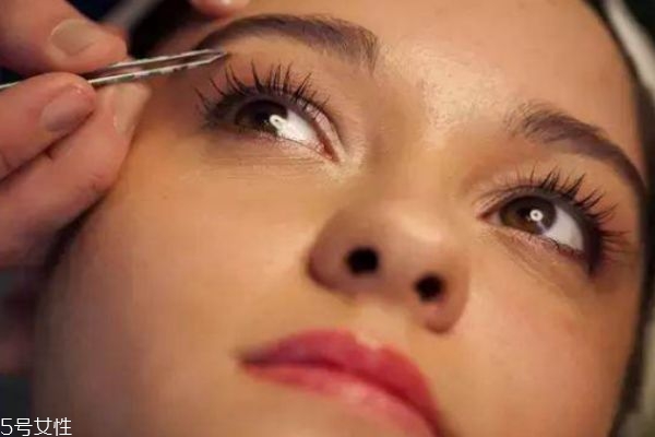 修眉的步驟,全程圖解 修眉的步驟,全程圖解