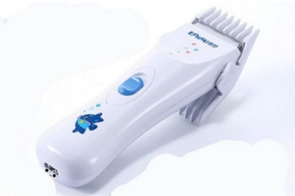 寶寶理發(fā)器怎么挑選如何使用 寶寶理發(fā)器怎么挑選如何使用