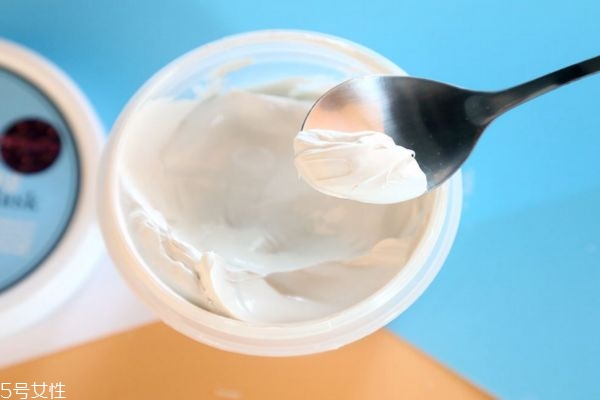 純牛奶面膜怎么做 牛奶面膜使用注意事項(xiàng) 純牛奶面膜怎么做 牛奶面膜使用注意事項(xiàng)