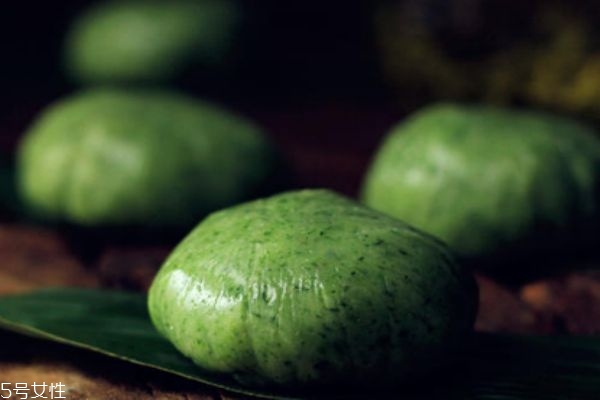 蒸青團子多長時間 制作青團的注意事項 蒸青團子多長時間 制作青團的注意事項