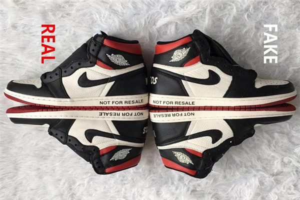 aj1禁止轉(zhuǎn)賣真假對比 鑒定方法要牢記 aj1禁止轉(zhuǎn)賣真假對比 鑒定方法要牢記