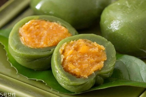 蒸青團子多長時間 制作青團的注意事項 蒸青團子多長時間 制作青團的注意事項