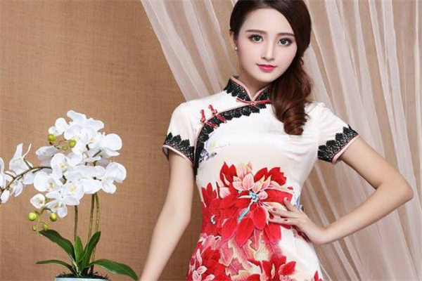 旗袍適合什么身材的人穿 這幾類人更合適 旗袍適合什么身材的人穿 這幾類人更合適
