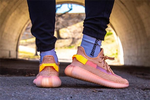 yeezy 350美洲限定貨量 椰子350美洲限定配色 yeezy 350美洲限定貨量 椰子350美洲限定配色