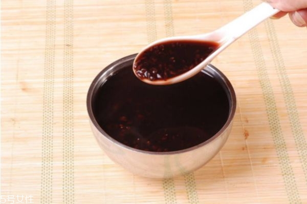 黑米怎么煮容易爛 黑米粥熬多久才熟 黑米怎么煮容易爛 黑米粥熬多久才熟