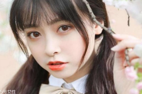 櫻花妝的畫法 4步打造超粉嫩櫻花妝 櫻花妝的畫法 4步打造超粉嫩櫻花妝