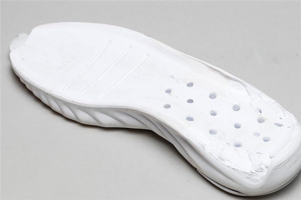 匹克態(tài)極拆解評(píng)測(cè) 匹克taichi拆解報(bào)告 匹克態(tài)極拆解評(píng)測(cè) 匹克taichi拆解報(bào)告