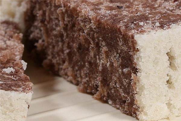 芡實糕的功效與作用 補脾養(yǎng)腎 芡實糕的功效與作用 補脾養(yǎng)腎