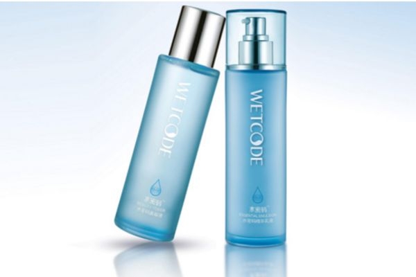 先擦水還是乳還是精華 先乳后水和先水后乳區(qū)別 先擦水還是乳還是精華 先乳后水和先水后乳區(qū)別