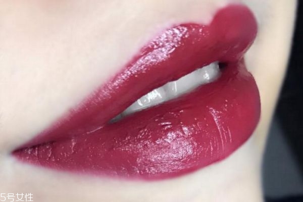 唇色深的該如何選擇口紅 唇色深推薦的口紅顏色 唇色深的該如何選擇口紅 唇色深推薦的口紅顏色