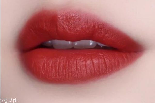 哪些口紅想要瘋狂安利給別人 日常必備的人氣口紅 哪些口紅想要瘋狂安利給別人 日常必備的人氣口紅