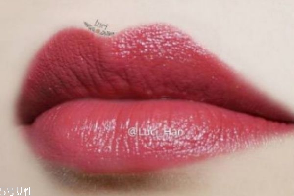 皮膚比較黃涂什么口紅 皮膚暗黃推薦幾款口紅 皮膚比較黃涂什么口紅 皮膚暗黃推薦幾款口紅