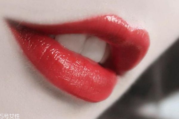 哪些口紅想要瘋狂安利給別人 日常必備的人氣口紅 哪些口紅想要瘋狂安利給別人 日常必備的人氣口紅