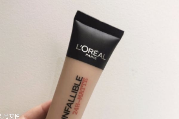 歐萊雅24小時(shí)粉底液色號(hào) 適合油皮入手