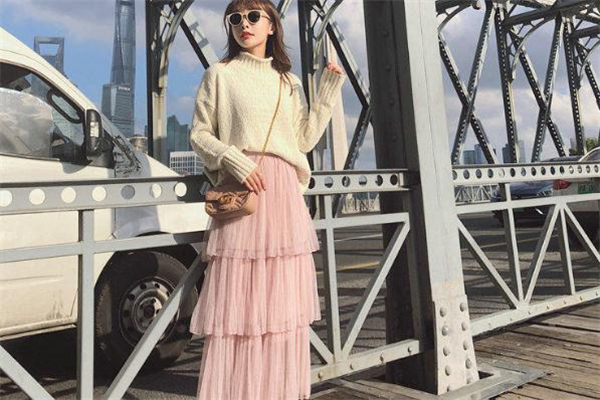 蛋糕裙什么顏色好看 百搭色系推薦 蛋糕裙什么顏色好看 百搭色系推薦