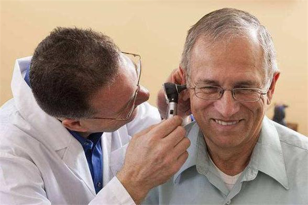老年人聽(tīng)力下降怎么辦?怎么有效治療聽(tīng)力