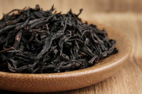 正山小種發(fā)黑好還是發(fā)黃好 正山小種怎么分辨好壞