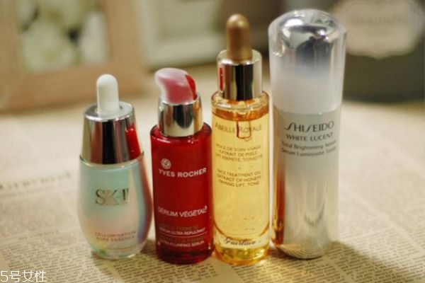 先涂水還是乳 先抹精華還是乳液 先涂水還是乳 先抹精華還是乳液