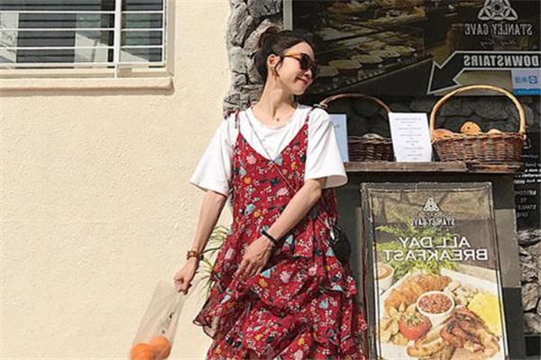 春游穿什么裙子好看 浪漫整個季節(jié) 春游穿什么裙子好看 浪漫整個季節(jié)