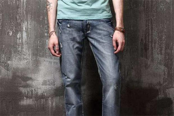 水洗牛仔褲會(huì)掉色嗎 分情況對待