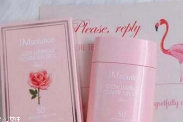 防曬棒和防曬霜的區(qū)別 防曬棒注意事項(xiàng) 防曬棒和防曬霜的區(qū)別 防曬棒注意事項(xiàng)