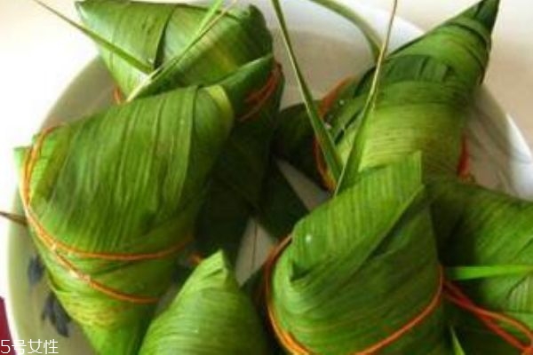 包粽子用的是什么葉子 這幾種葉子都可以包粽子 包粽子用的是什么葉子 這幾種葉子都可以包粽子