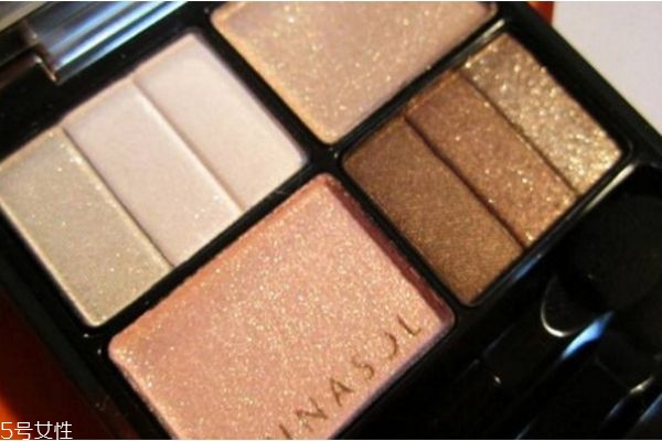 單眼皮用什么顏色眼影 適合單眼皮的眼影 單眼皮用什么顏色眼影 適合單眼皮的眼影