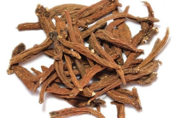 丹參可以和什么一起泡 丹參什么時候吃最好 丹參可以和什么一起泡 丹參什么時候吃最好