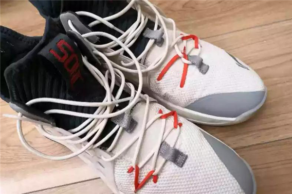 李寧音速7飛線斷了怎么辦 實(shí)戰(zhàn)黨看這里 李寧音速7飛線斷了怎么辦 實(shí)戰(zhàn)黨看這里