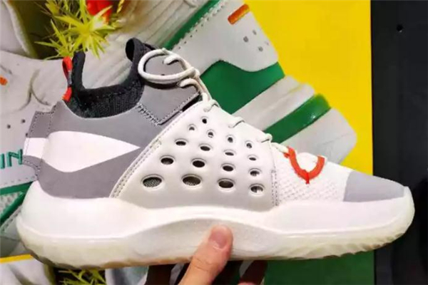 李寧音速7飛線斷了怎么辦 實(shí)戰(zhàn)黨看這里 李寧音速7飛線斷了怎么辦 實(shí)戰(zhàn)黨看這里