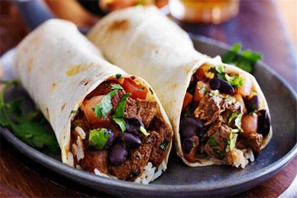 鹵肉卷的做法 鹵肉卷餅皮怎么做 鹵肉卷的做法 鹵肉卷餅皮怎么做