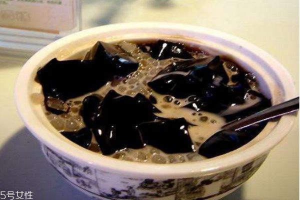 龜苓膏的價格多少錢 龜苓膏多少錢一盒 龜苓膏的價格多少錢 龜苓膏多少錢一盒