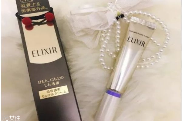 哪些護(hù)膚成分需要避光 需要避光的護(hù)膚品成分 哪些護(hù)膚成分需要避光 需要避光的護(hù)膚品成分