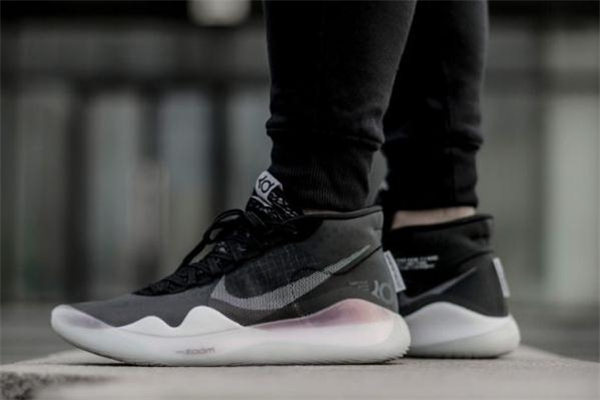 耐克kd12容易崴腳嗎 防側(cè)翻性能評測 耐克kd12容易崴腳嗎 防側(cè)翻性能評測