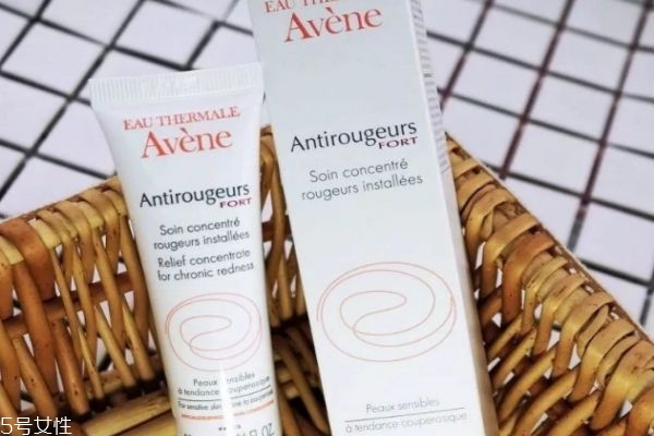 哪些護(hù)膚成分需要避光 需要避光的護(hù)膚品成分 哪些護(hù)膚成分需要避光 需要避光的護(hù)膚品成分