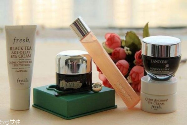 長脂肪粒用什么眼霜好 如何選擇眼霜 長脂肪粒用什么眼霜好 如何選擇眼霜