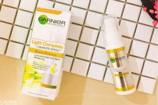 去除黃的護(hù)膚品 去除暗黃提亮膚色效果最好的護(hù)膚品 去除黃的護(hù)膚品 去除暗黃提亮膚色效果最好的護(hù)膚品