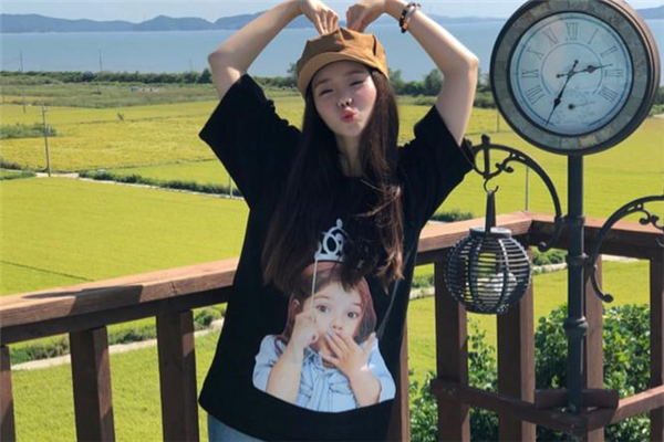 acme de la vie多少錢(qián) adlv衣服價(jià)位