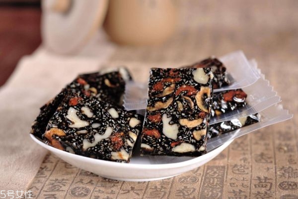 女性多吃什么食物好 女人應(yīng)該多吃什么 女性多吃什么食物好 女人應(yīng)該多吃什么