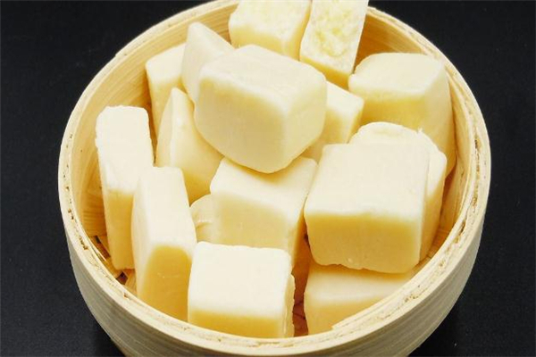 奶豆腐的做法 美味奶制品 奶豆腐的做法 美味奶制品