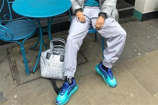 nike air max 720怎么搭配 air max 720穿搭指南 nike air max 720怎么搭配 air max 720穿搭指南