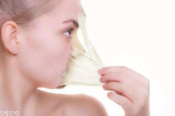 面膜早上敷好還是晚上敷好 早上和晚上敷面膜的差別 面膜早上敷好還是晚上敷好 早上和晚上敷面膜的差別