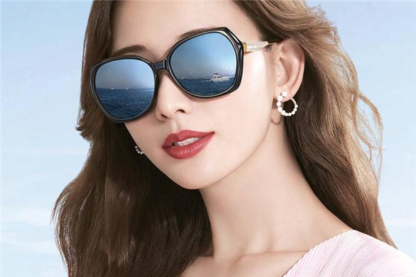 海倫凱勒墨鏡怎么樣 性價比很高 海倫凱勒墨鏡怎么樣 性價比很高
